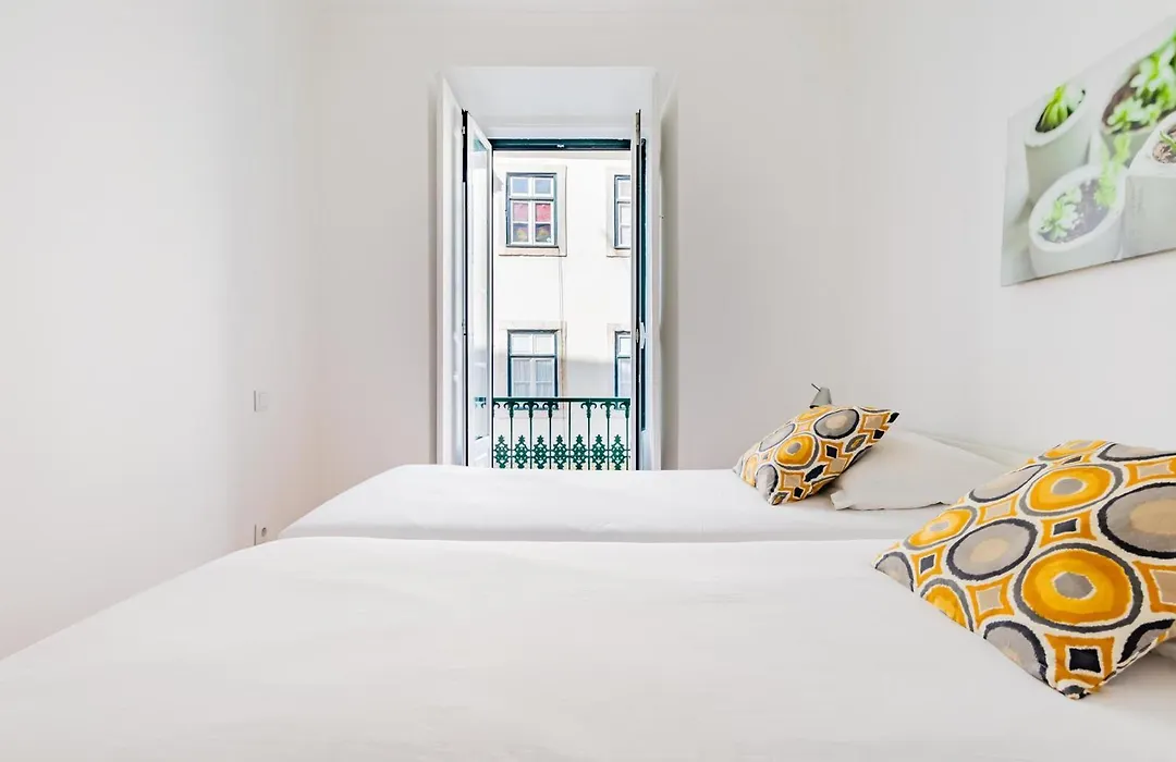 Olarias Terrace Lisbon-1
