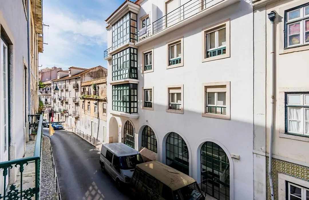 Olarias Terrace Lisbon-1