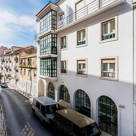 Olarias Terrace Lisbon-2